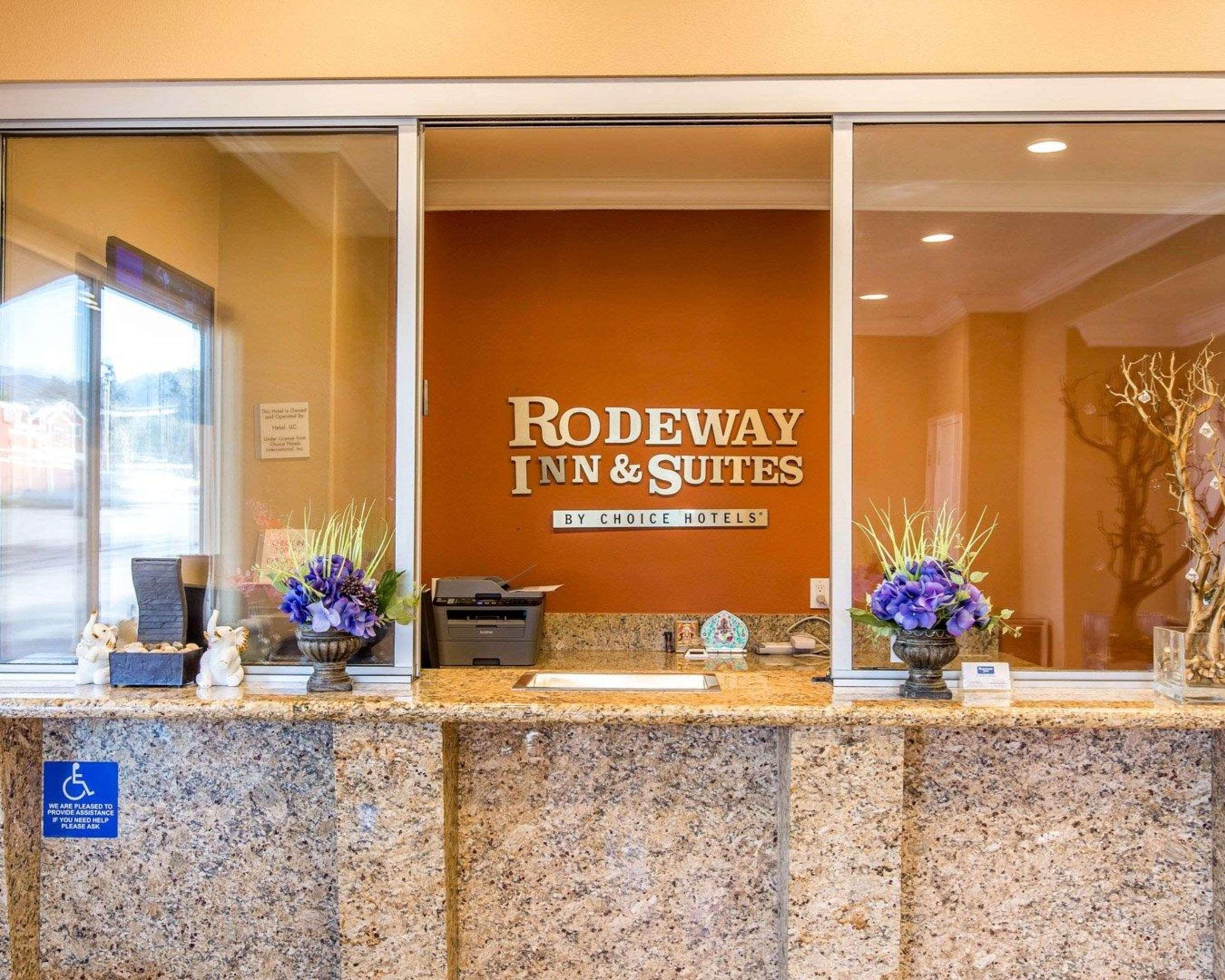 Rodeway Inn & Suites Corona Luaran gambar